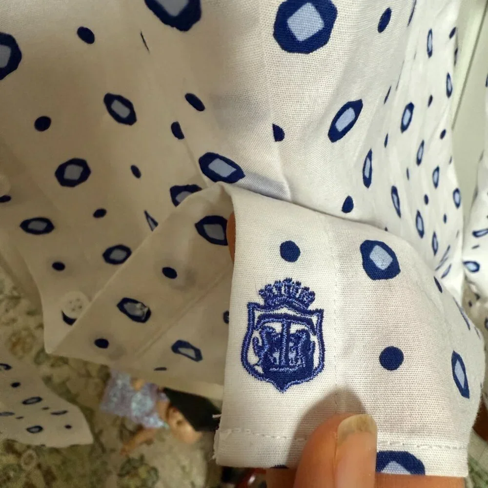 Talbots Womens Button Down Shirt White and Blue Size 8P - Picture 4 of 7